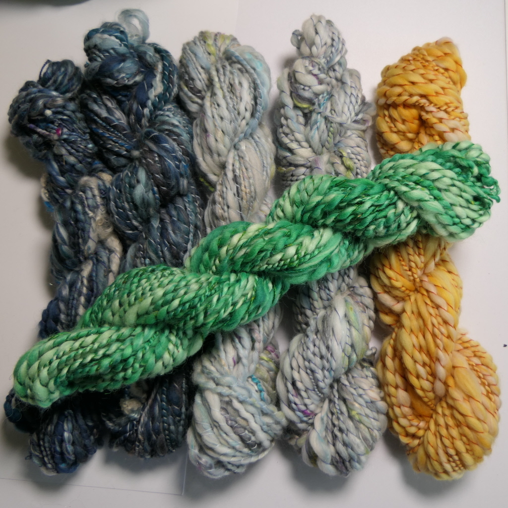 LizLovick's tweet photo. The green slein is the same thickness as the others overall, with the wool ply being thinner and the silk ply being thicker.
#spinning #wool #silk #tourdefleece #TdF #amspinning #Blissspinningwheel #spinningfibre #spinningwool #spinnersofinstagram #lovick #northernlace #no… https://t.co/nPh2HJTu82
