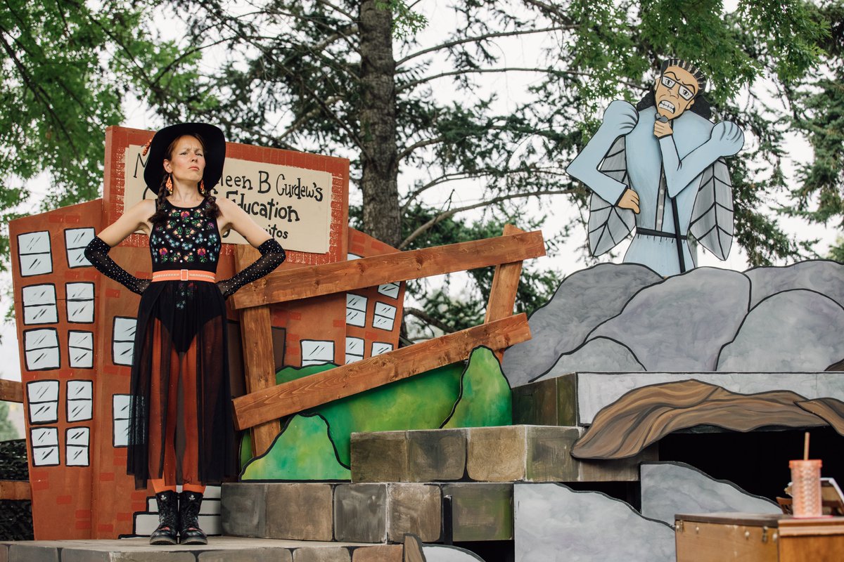 Join us tomorrow night for our last evening shows of The Incredible Adventures of Mary Jane Mosquito! 🤩 Come meet Mary Jane and all the puppets in her life when you come to this show! 🙌

Get your tickets at eventbrite.ca/e/theatre-unde… 🔗

📸: Shelanne Justice Photography