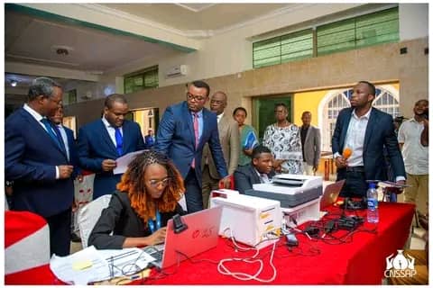 KapajikaDavid's tweet photo. 🚨🇨🇩#CNSSAP | #Kasaï_Central : À Kananga (Chef-lieu) du Kasai-central où ils séjournent, le VPM de la fonction publique, Jean-Pierre LIHAU EBUA, et le #Top_manager DG de la CNSSAP, Junior MATA https://t.co/kTrtbaoU2R