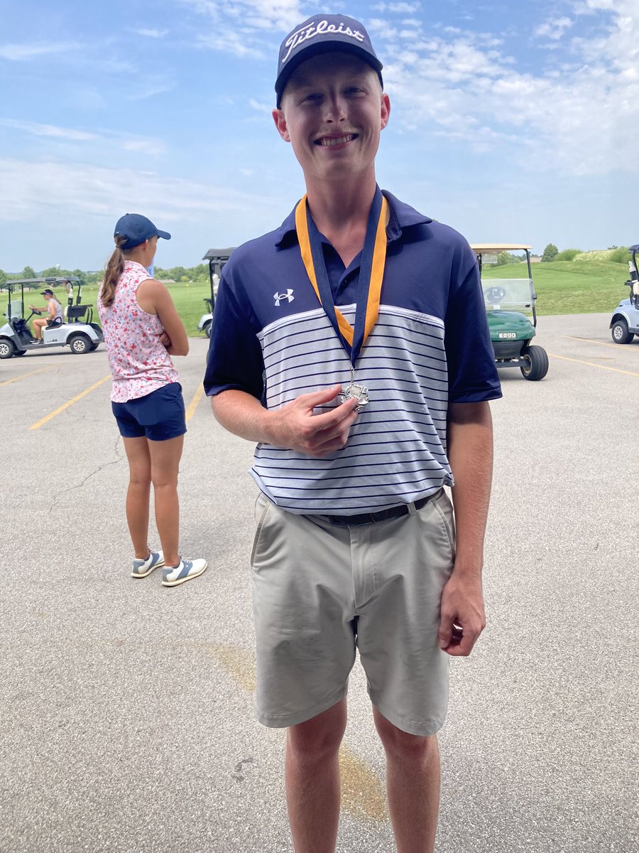 GC_GOLF's tweet photo. Cougar boys golfer Landon Skees finishes 3rd with a 1 under 71 today at Weissinger Hills GC in the Shelby Co Rockets Invit. A personal best for the senior. Congratulations Landon!  @K105sports @DannyCougarPage @GCHS_AD https://t.co/5dDG2J1okE