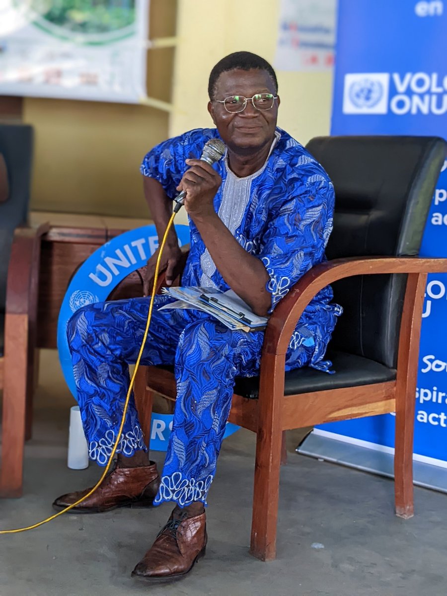 AssogbaOliver's tweet photo. "Si vous aviez comme ambition de changer le #Monde, il vous faut agir localement. C'est ce que vous allez faire localement qui aura son impact global sur le monde."
Disait M. Josea Dossou BODJRENOU, président de l'ONG @NatureTropicale
#YouthPower
#Bonou
#ADCEJ
#ReAgro
#RYCC2023 https://t.co/d8rUrR6oKB