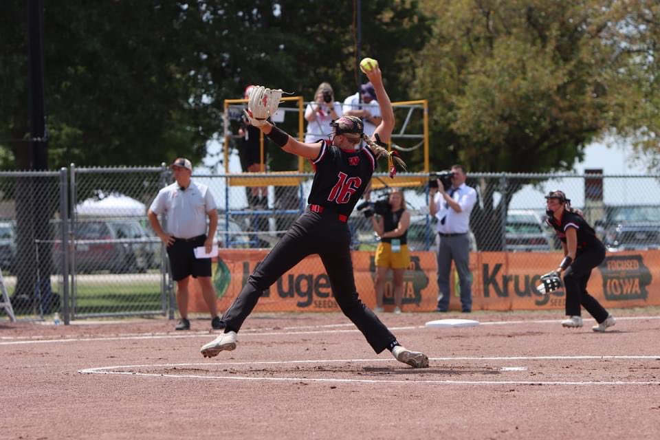 Raider Varsity Softball tweet media