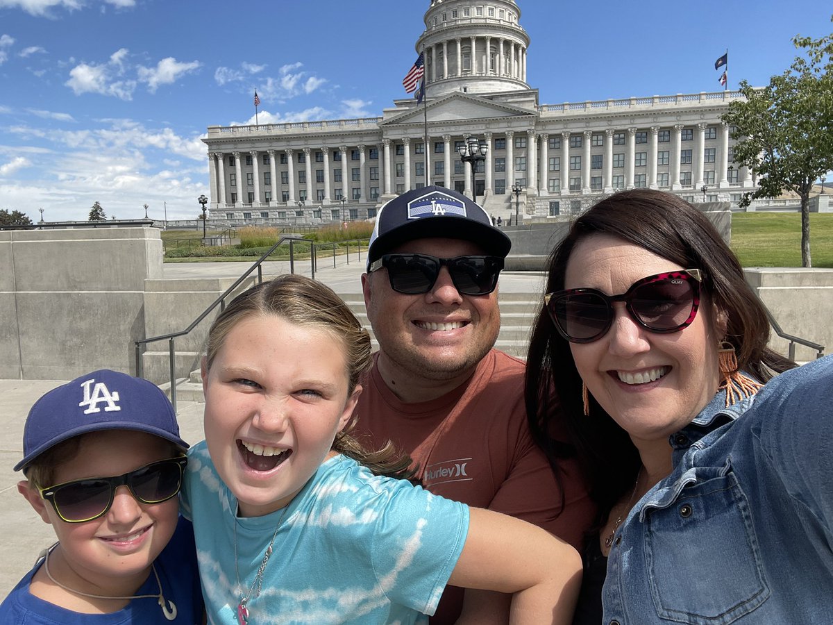 I’ve been taking my SWEET TIME to get to the @AdobeForEdu Summit in Lehi & enjoying all the fambam fun! T minus 3 hours until #AdobeExpress #ACE #AEL #bettertogether learning & fun!