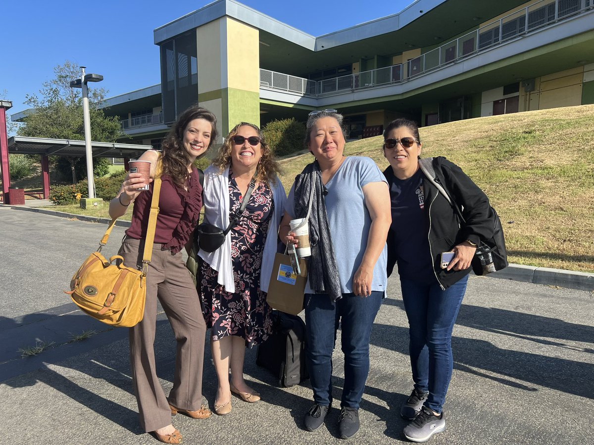 venicesensei's tweet photo. Venice World Language teachers learning and leading at the @mmed_lausd Dual Language Education World Languages and Cultures Summer Institute
Check out the swag. 

#GondoPride
#GlobalGondos
#LAUSDDLWL
#LinguisticEquity
#LinguisticSuperPower https://t.co/xfJxku28W3