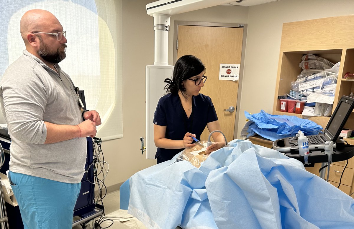 Our wonderful new PCCM fellows are here and July is Orientation month! Great fun this week at our Central/Aline 'Microskills' Simulation, the Dr. Weingart @emcrit way, put together by @nehasher and our awesome faculty. Some oranges were harmed in the making of this workshop.