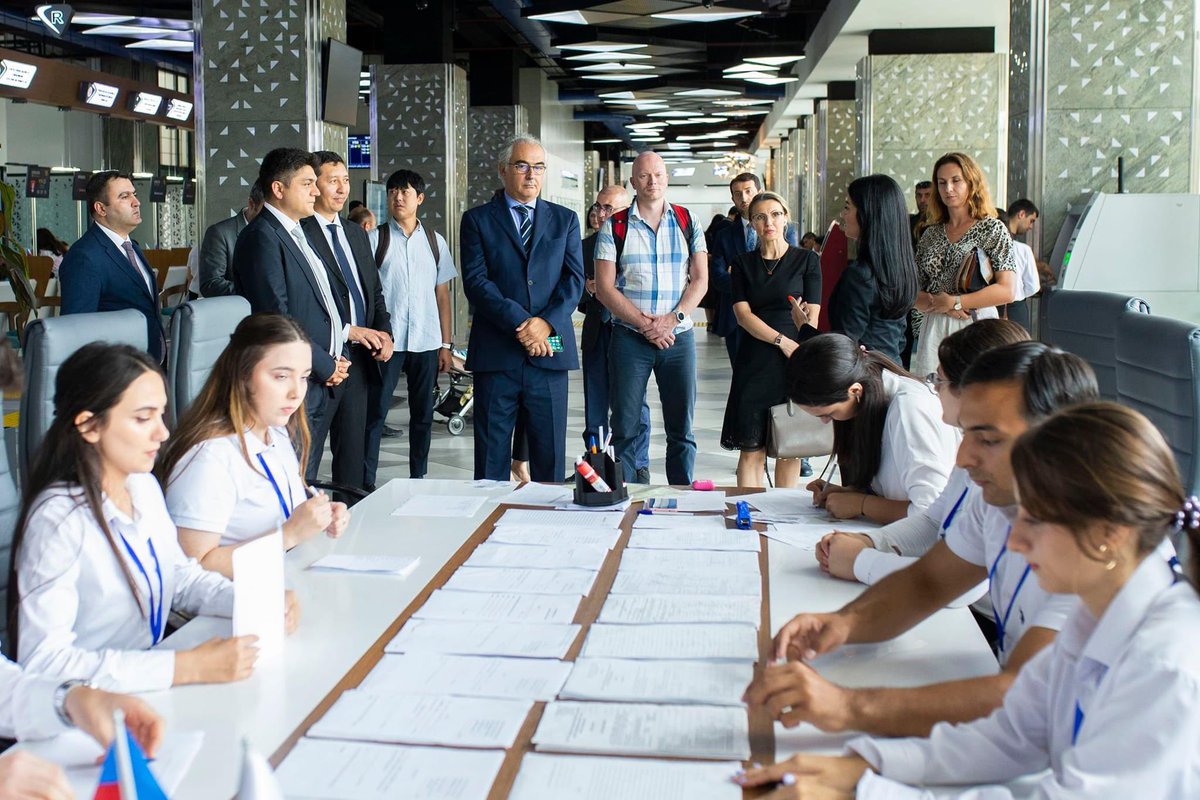 GasimovaT's tweet photo. International experts visited “ASAN service” and got acquainted with the activities of SAPSSI.

@asanxidmat @AquaroUn https://t.co/tvcQ9wI2JW