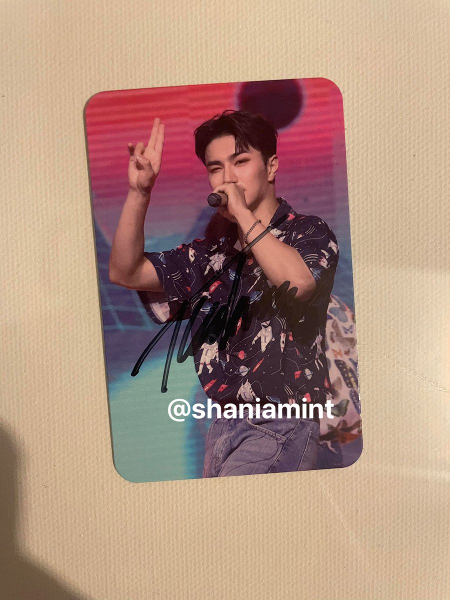 ShaniaMint's tweet photo. WTS Vanner Limited/Exclusive signed PC
Price for each PC $50
Shipping included in USA only
DM if interested 

#wtsvanner #wttvanner #wtskpop #wtsvannerpc https://t.co/k9HTJzS8XY