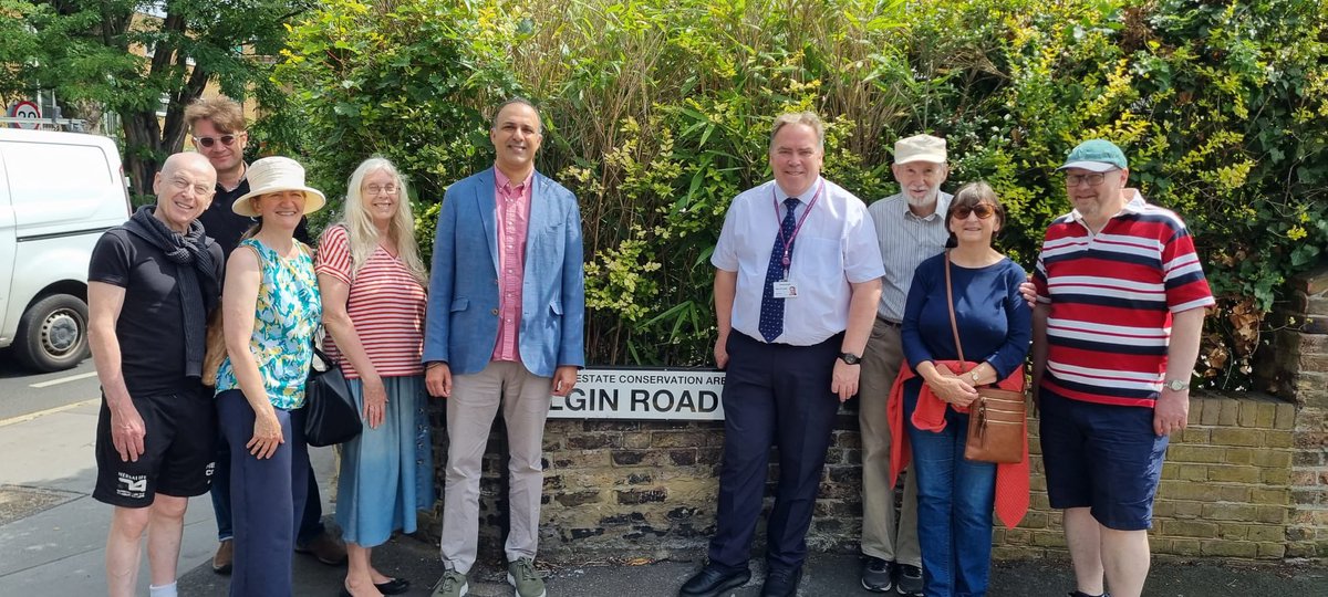 Jeet Bains (@jeet__bains) on Twitter photo Good to do a walkabout with Mayor <a href="/JasonForCroydon/">Jason Perry - Mayor of Croydon</a> and <a href="/HOME_residents/">H.O.M.E Residents' Association</a> aujourd'hui
Concerns noted, progress shared, positive exchange Good to do a walkabout with Mayor <a href="/JasonForCroydon/">Jason Perry - Mayor of Croydon</a> and <a href="/HOME_residents/">H.O.M.E Residents' Association</a> aujourd'hui
Concerns noted, progress shared, positive exchange