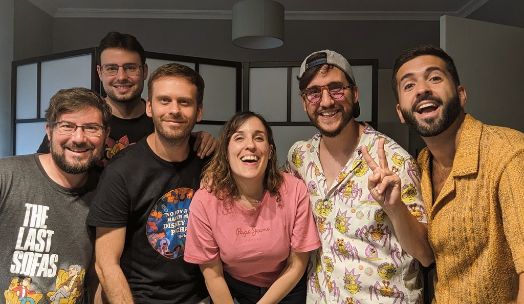 Keunam_'s tweet photo. Los presentes y ausentes hemos terminado de grabar el #DisneyPichas4 🏰🤭 https://t.co/Ge6Y9AUeDl