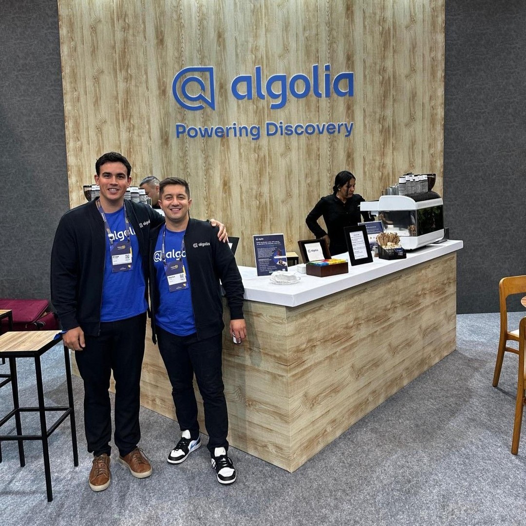 algolia's tweet image. 👋 Olá Brasil, aceita um cafezinho? Be sure to stop by Café Algolia this week at Forum #EcommerceBrasil! ☕ 💫

Join our search experts for a coffee + chat as we showcase the world’s only end-to-end AI search &amp;amp; discovery platform.

Meet us at #ForumECBR → lnkd.in/erzvrJ5i
