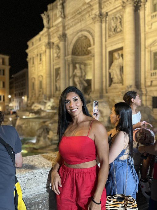 Fontana Di Trevi, Rome, Italy 🇮🇹 https://t.co/y0BkP7ulin