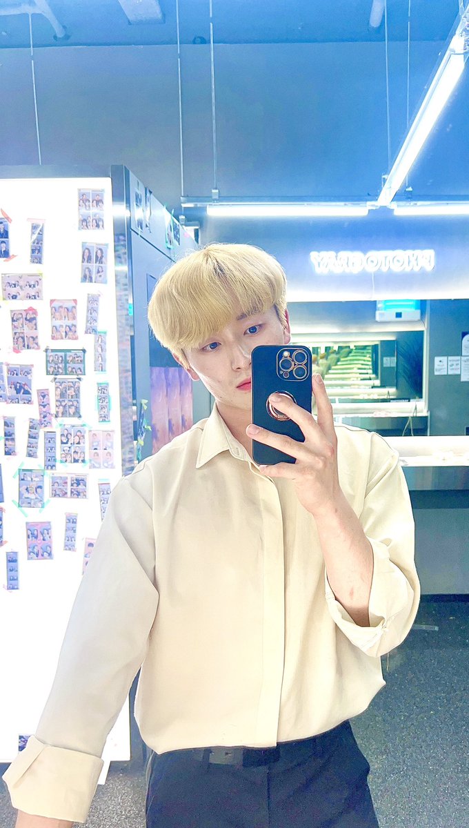 donggeon_ls22's tweet photo. 지난주 일본 다녀오고나서 할게 없어…
넘 따분해ㅠㅠ また日本に行きたい🥺
#좋아요 #좋아요반사 #맘 #맘눌 #맘눌피 #맘눌뎀 #뎀 #디엠 #디엠하자 #부천 #일상 https://t.co/hLfVM9v5cI