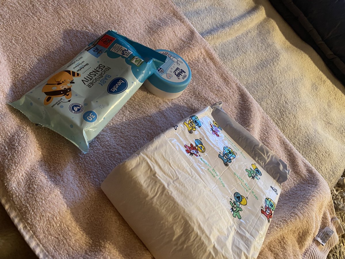 gerdllover's tweet photo. ABU Super Dry Kids in Medium size https://t.co/SPd7hzQt4o
