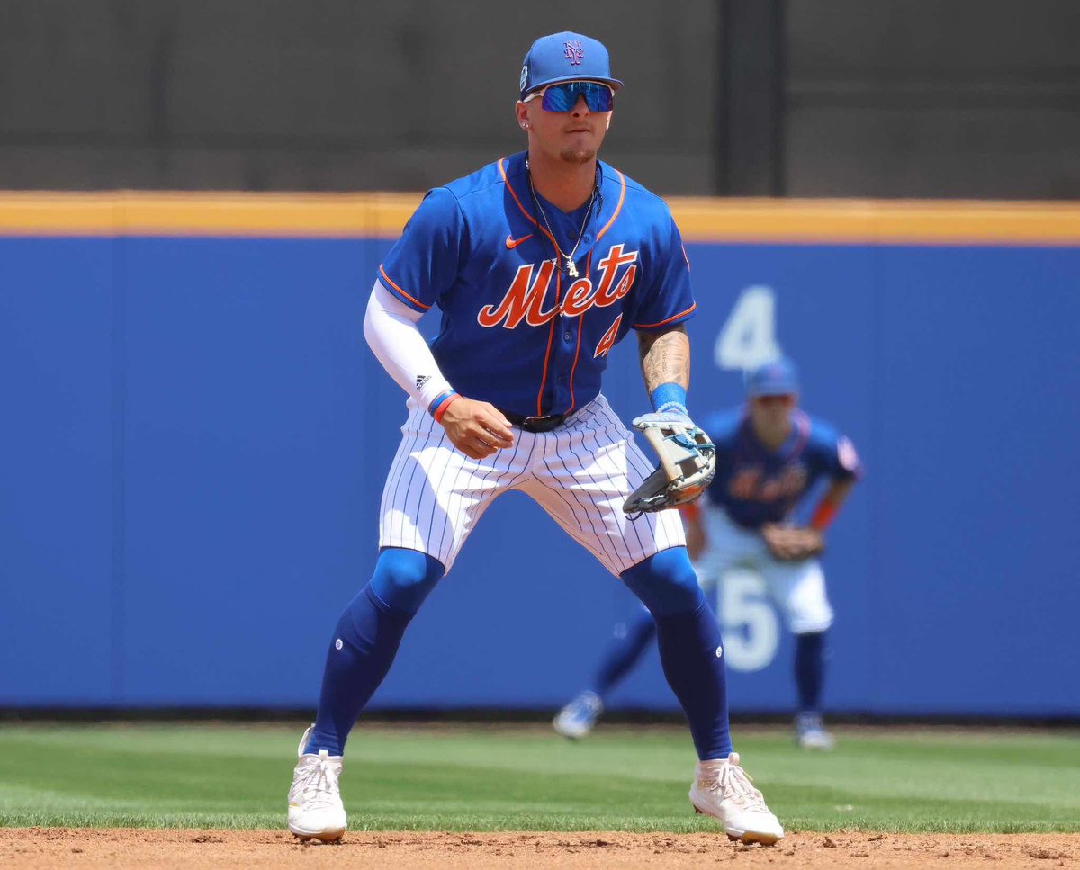 MetsScope's tweet photo. #3 prospect Jett Williams’ 2023 stats:

75 G
.251 AVG
.426 OBP
.834 OPS
12 2B
6 3B
5 HR
34 RBI
47 R
34 SB
138 wRC+

The #3 prospect is elite at getting on base. #LGM https://t.co/495wh7RGHn