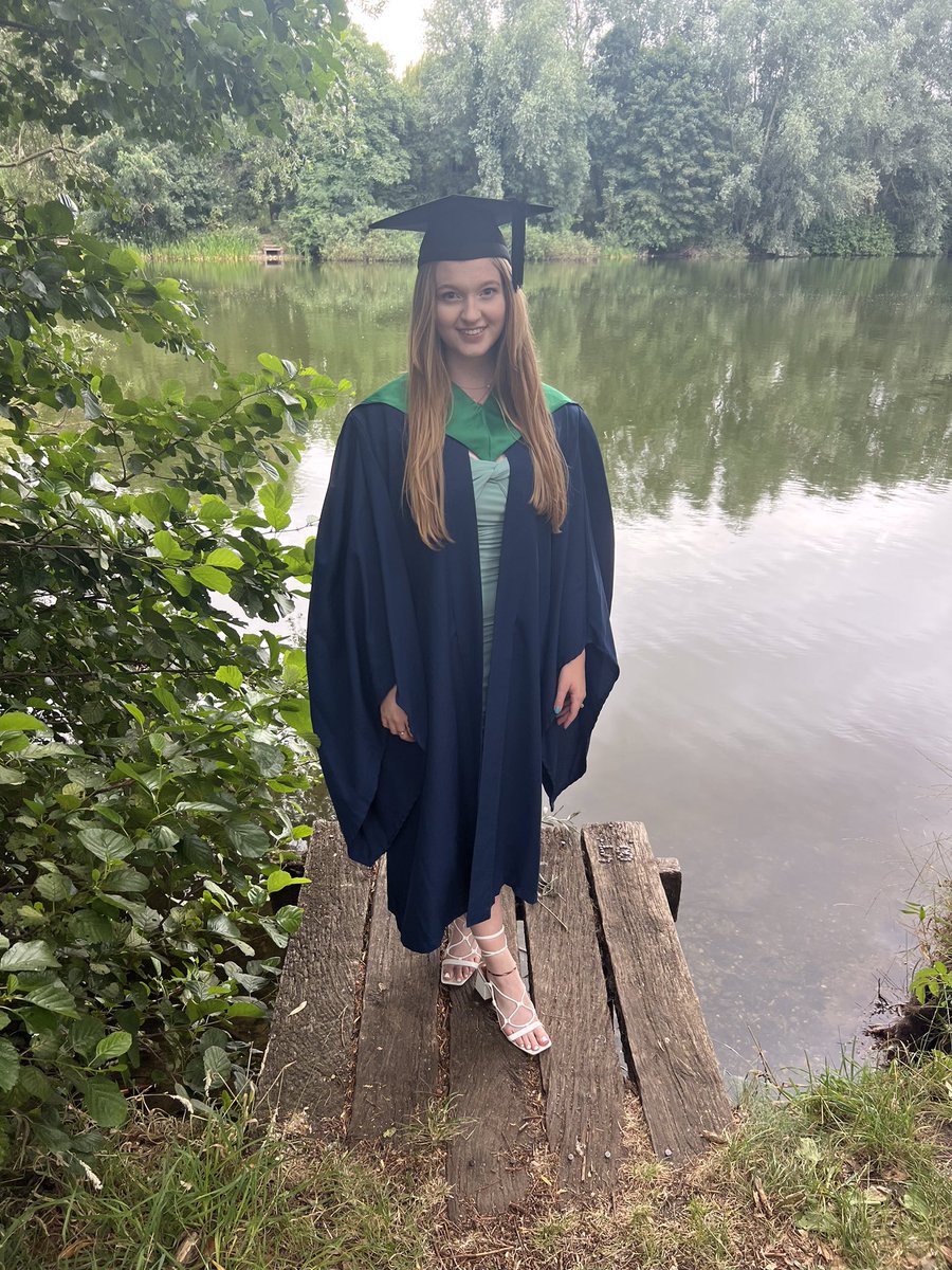 AArchOT's tweet photo. One whole year ago today I was graduating from @uniofeastanglia as an Occupational Therapist! One year on I am a rotational band 5 working on stroke in a London NHS trust! So thankful 🥹 x https://t.co/bdOdAc67r2