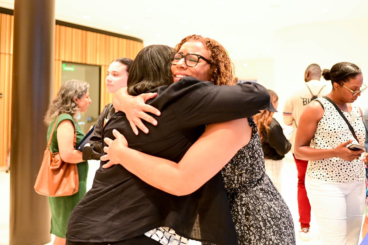 SupportGenHope's tweet photo. We had an inspiring evening celebrating our inaugural #FamilyU Cohort! From institutional leaders to our FamilyU Fellows to members of our team, we heard from dedicated #StudentParent champions about the impact of welcoming, learning from, and investing in parenting students. https://t.co/KgrJwaA7dY