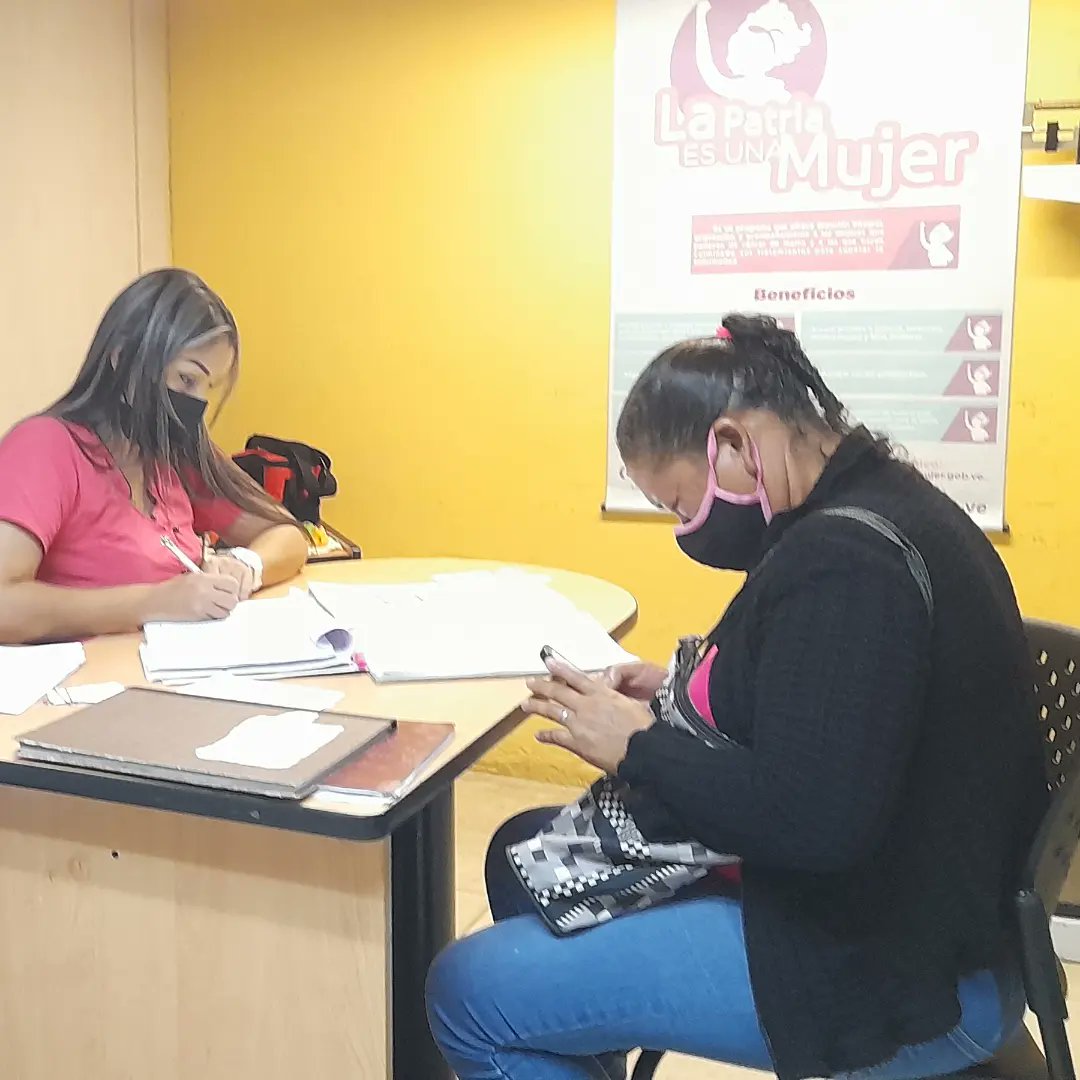 El programa SAIM del Instituto Mamá Rosa realizó  la consulta de medicina general, la cual tiene como obejtivo prestar atebción médica primaria a los usuarios y usarias de la comunidad bolivarense.
#PlanDescontaminaciónDelLago