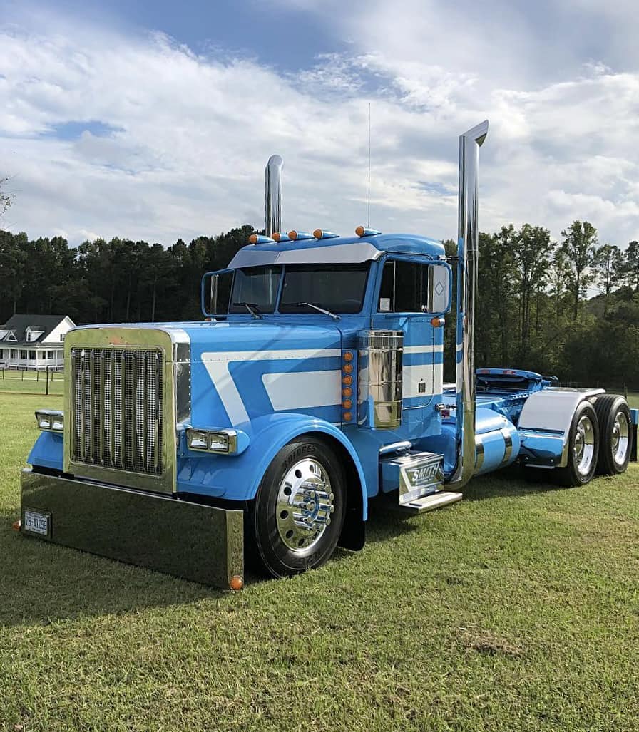 TruckingDepot's tweet photo. Sweet! #Trucking #TruckingDepot #Truckers https://t.co/NE9kOWDsV6
