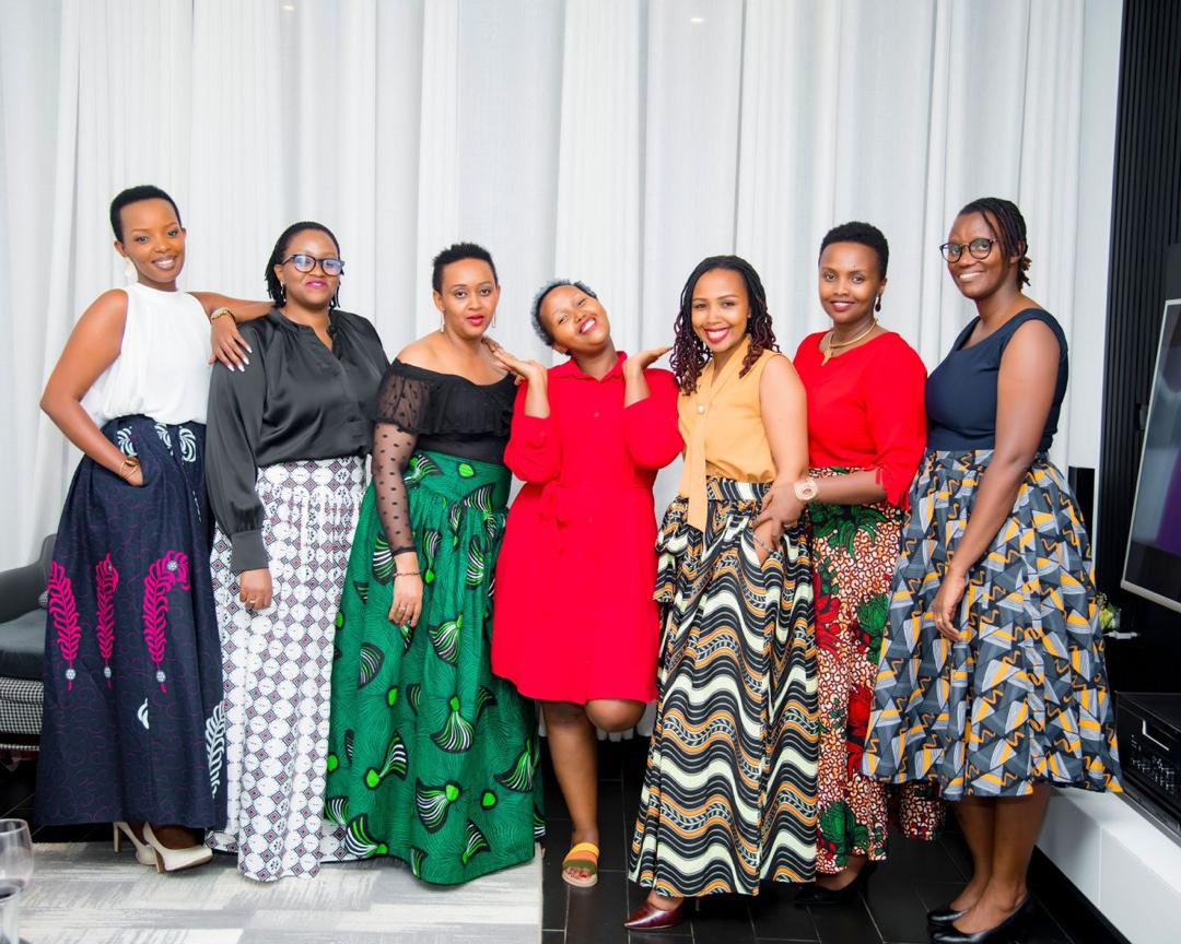 Dimitrie Sissi (@dimitriesissi) on Twitter photo Isabukuru nziza Mukobwa mwiza dukunda cyane Anne Mwiza 🎉🎂🍾❤️La plus forte, la plus debout, celle qui nous instruit, celle qui nous défend, celle qui prend du temps pour les autres…We love You back RM <a href="/Annemwiza/">NIWEMWIZA Anne Marie</a> Isabukuru nziza Mukobwa mwiza dukunda cyane Anne Mwiza 🎉🎂🍾❤️La plus forte, la plus debout, celle qui nous instruit, celle qui nous défend, celle qui prend du temps pour les autres…We love You back RM <a href="/Annemwiza/">NIWEMWIZA Anne Marie</a>