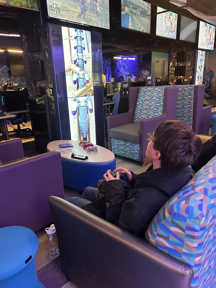 CTE_Chatham's tweet image. Our IT Tech Team Interns went on a field trip to UNC Chapel Hill’s Gaming Center today. Students learned about careers within the gaming industry and about the opportunities with E Sports. Students loved having some time to “explore” the amazing gaming lab! @ChathamCoSch @NCBCE