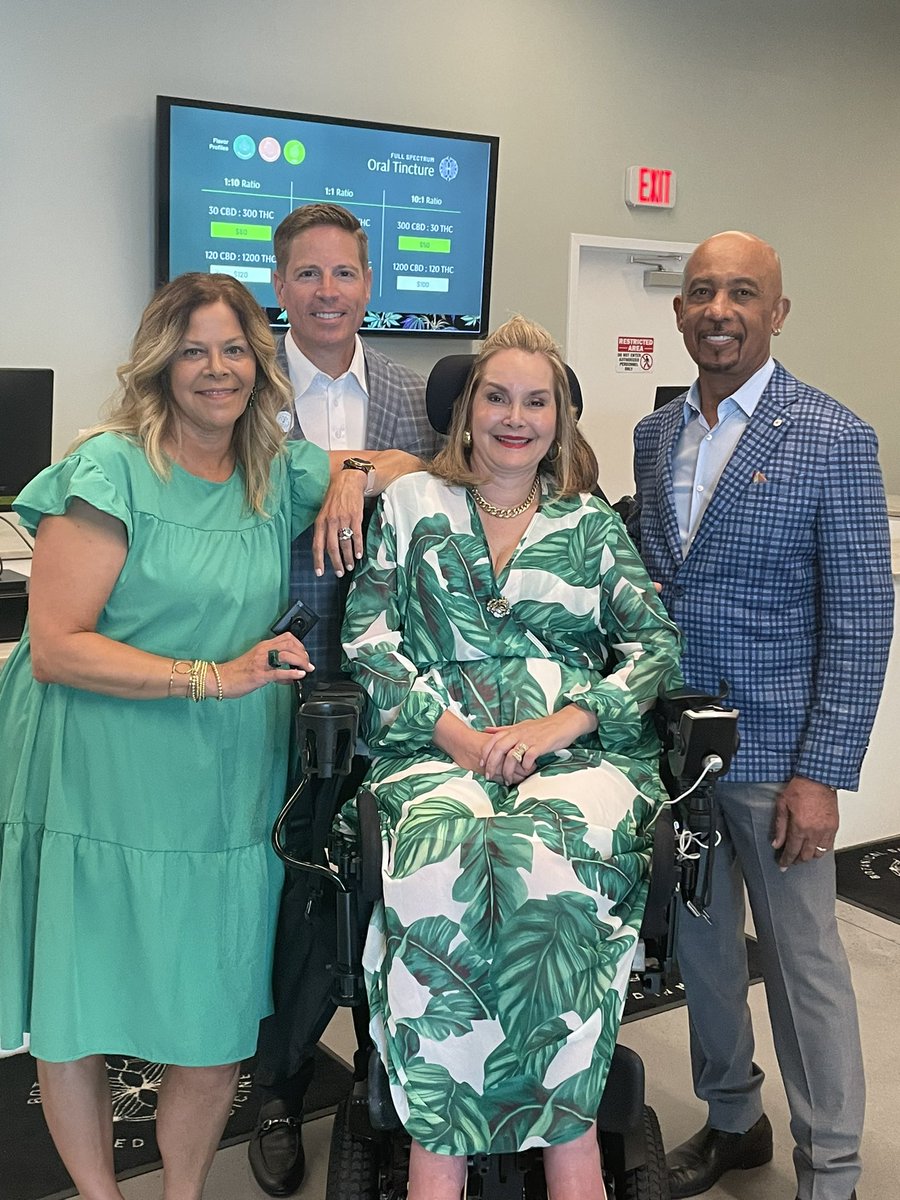 PollenPayments's tweet photo. Jennifer Conforti and Montel Williams  share their stories of how #medicinalmarijuana changed their lives at the Botanical Sciences grand opening. #CannabisCommunity #cannabisindustry #georgia #CannabisNormal #MontelWilliams #JenniferConforti #BotanicalSciences https://t.co/n5pqgqPJJK