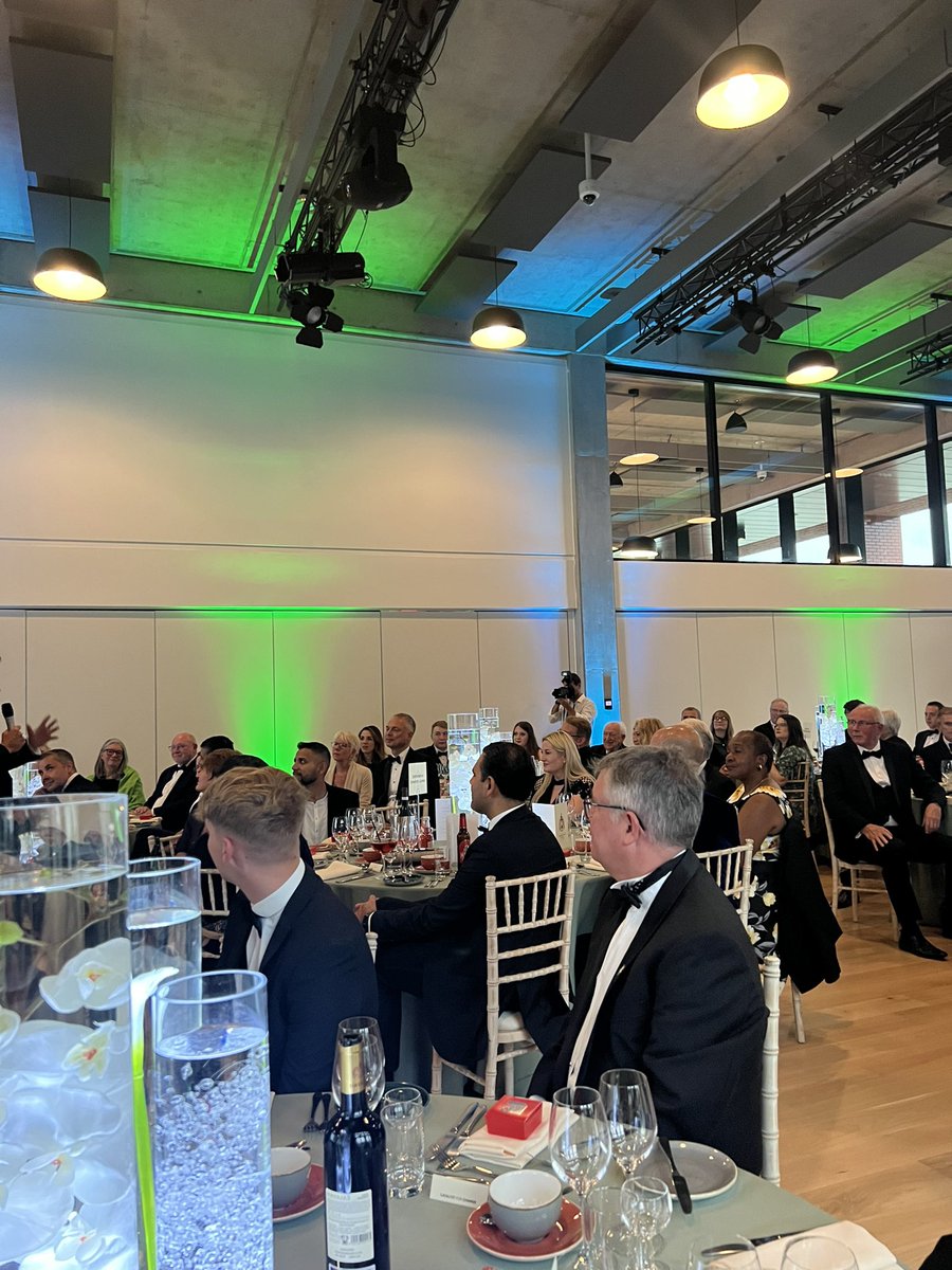 Thank you to @StaffsUni for the invitation to the Chancellors Dinner this evening. Following an amazing week of graduations, it’s great to be representing @WeareStaffs to celebrate our partnership 🤝