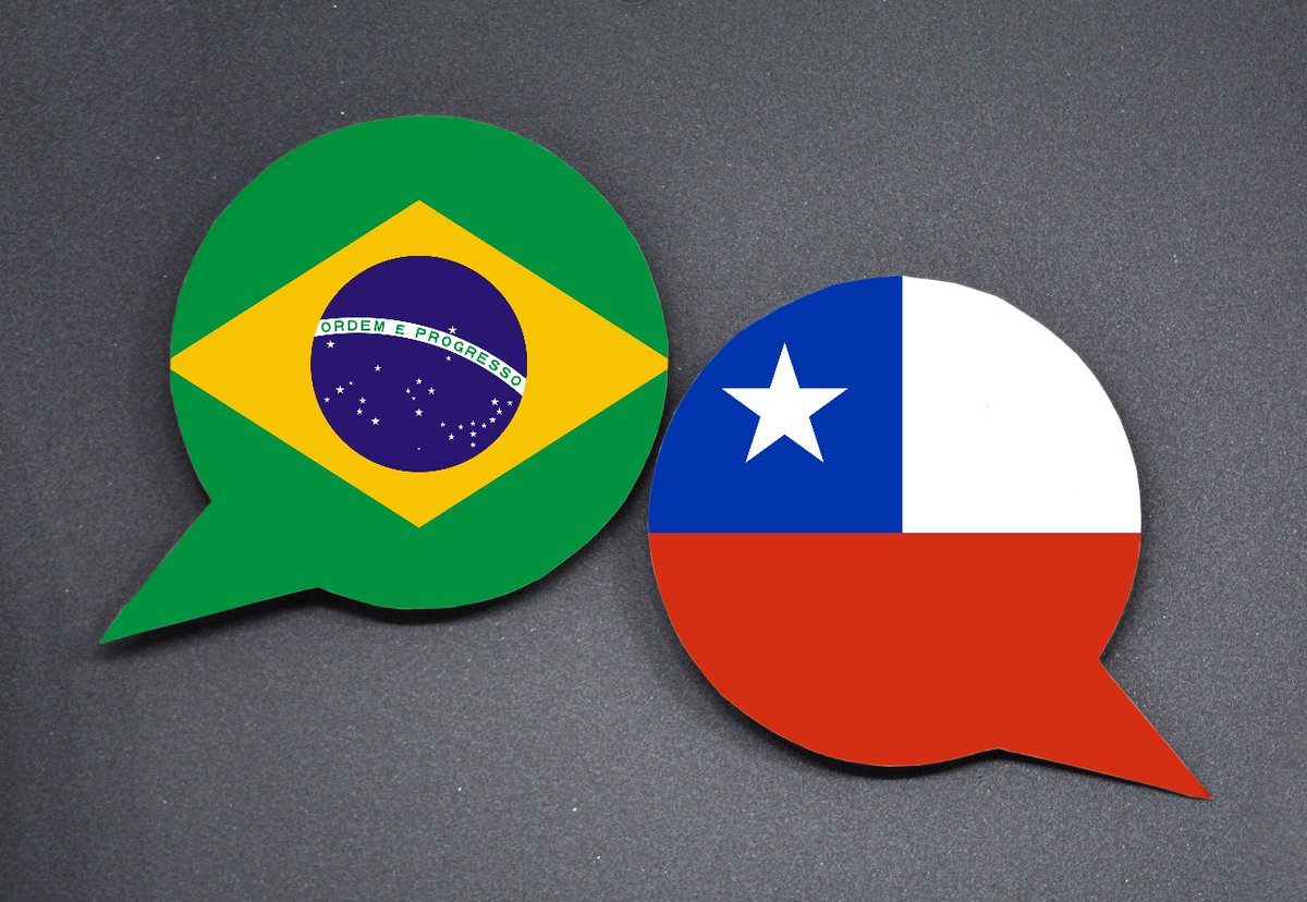 eixopolitico's tweet photo. 🇨🇱🇧🇷 Ei, vai viajar para o Chile a passeio, estudo ou trabalho? Então se liga!

Desde ontem, ligações e uso de dados no Chile são cobrados como se você estivesse no Brasil, sem o adicional de "roaming internacional".

Isso acontece porque os governos do Brasil e do Chile acordaram dar fim à cobrança de tarifa entre os dois países. A medida vale tanto para consumidores brasileiros no Chile quanto usuários chilenos que estejam no nosso país.

Esse benefício é aplicável por um período de até 90 dias consecutivos ou de 120 dias não-consecutivos no mesmo ano.