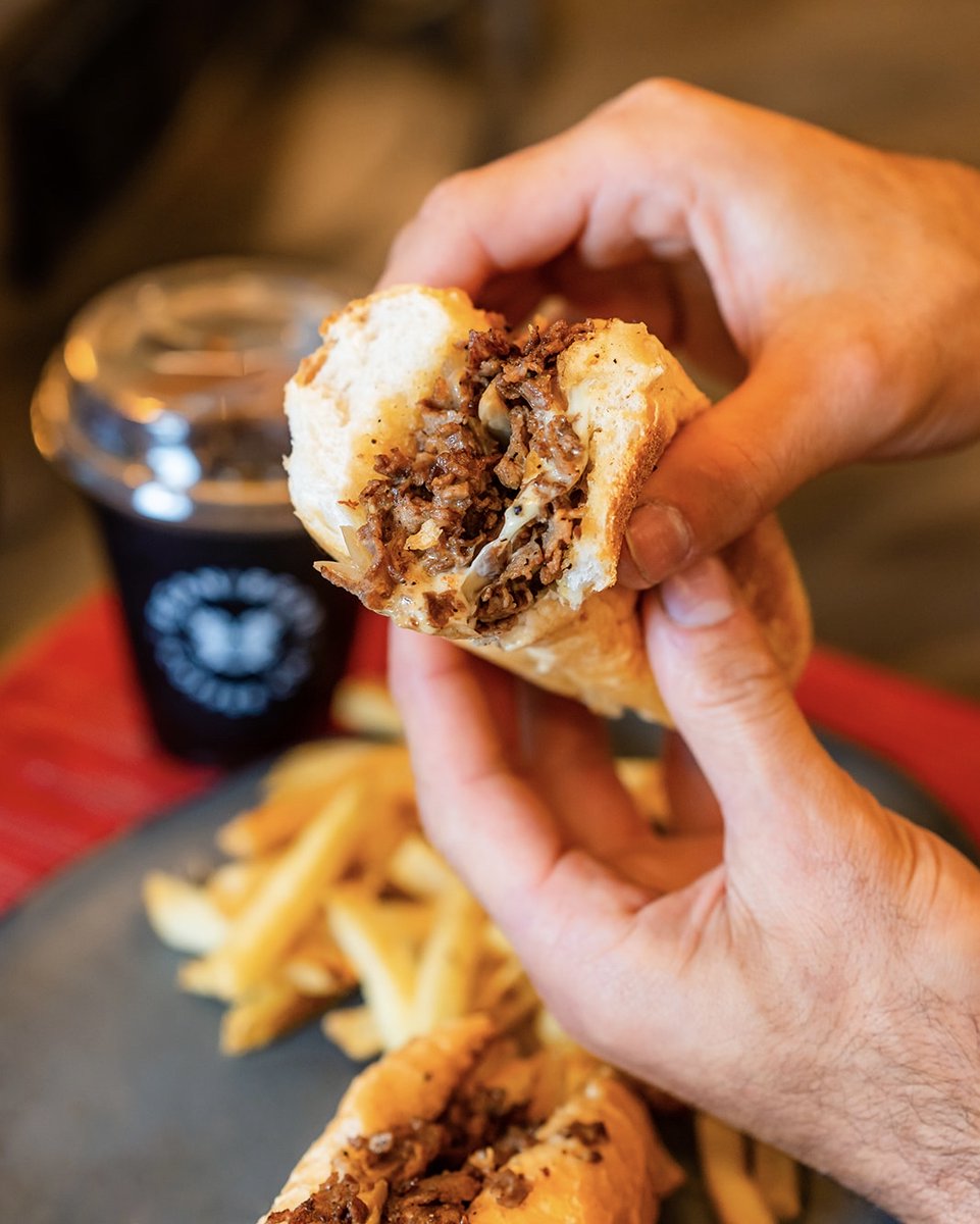 bean2beancoffee's tweet photo. If this doesn't make you want to come down and try our coffee at Independence Prime inside @phl_airport I don't know what will 🤷

@adrianwjmnz
@otgexp

photos by @shotbydanielk https://t.co/GLE7mIeJld