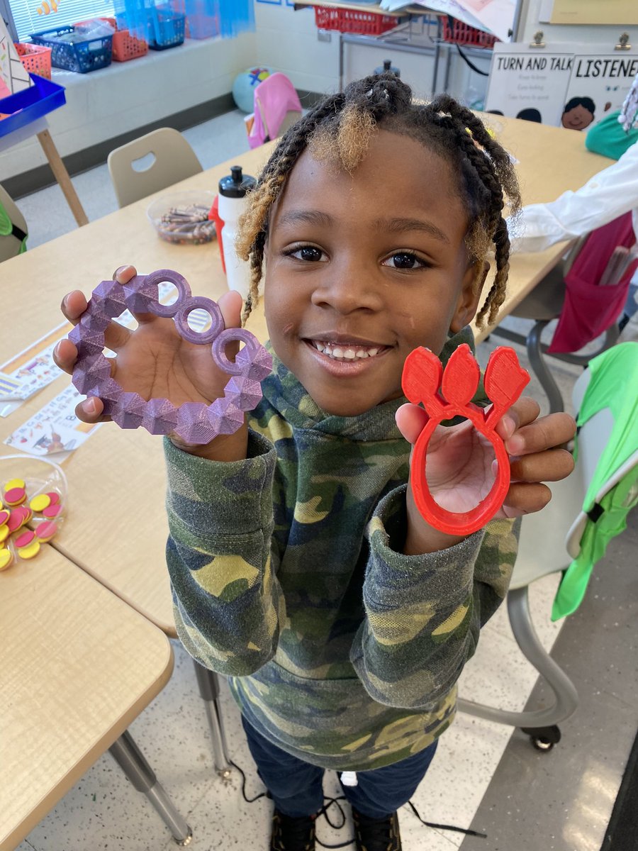 @DocJordy: 
Check out my first grade students using 3D design, evaluation, and creation through 3D printing! #ARVR4Littles #3Ddesign4Littles #3D4Littles