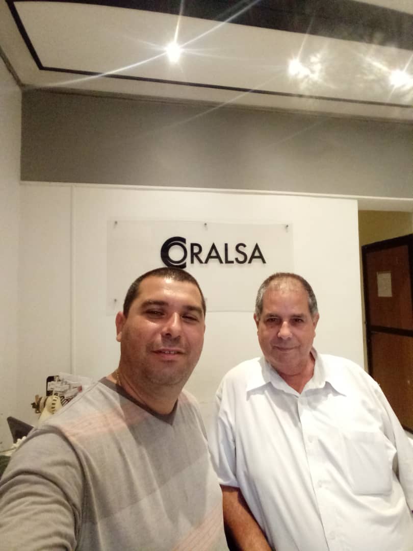 PorraValdes's tweet photo. #Coralsa y sus empresas asociadas son de PATRIA O MUERTE, cumpliendo con sus compromisos en la seguridad, en la produccionen en cuánta tarea le sea asignada.
#70Moncadas.
#ConTodosLaVictoria
@minalcuba
@coralsacuba
@SobrinoM_Manuel
@NelsonAriasMor1
@acea_lopez https://t.co/Tc2ogU0iON