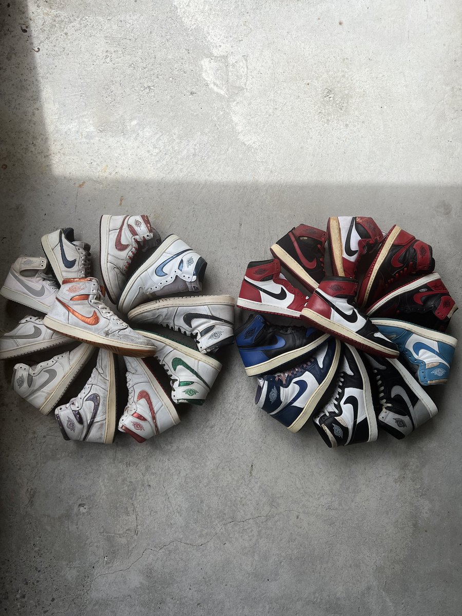 CuratedVan's tweet photo. Completed - 1985 AJ1 Set https://t.co/Zptjwive8C