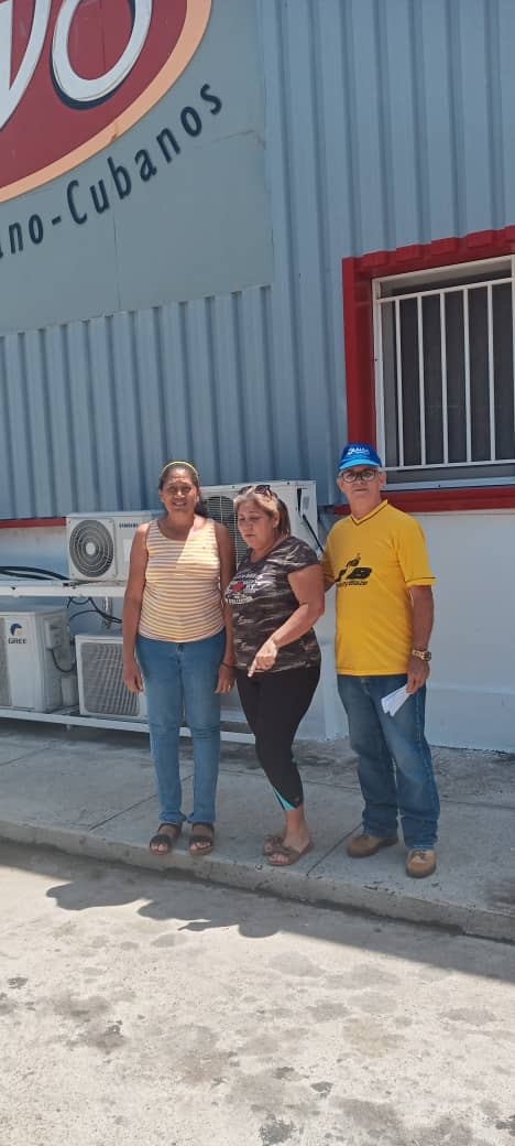 PorraValdes's tweet photo. #Coralsa y sus empresas asociadas son de PATRIA O MUERTE, cumpliendo con sus compromisos en la seguridad, en la produccionen en cuánta tarea le sea asignada.
#70Moncadas.
#ConTodosLaVictoria
@minalcuba
@coralsacuba
@SobrinoM_Manuel
@NelsonAriasMor1
@acea_lopez https://t.co/Tc2ogU0iON