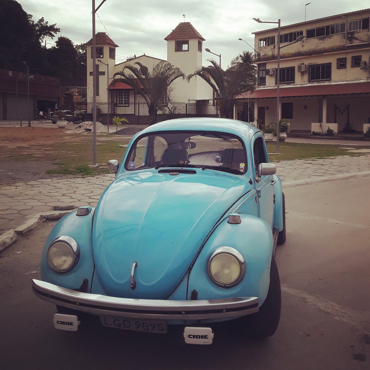 gitogeorge's tweet photo. Curtindo Meu Fusca...💎📸✔️

.
#fusca #fuscaclube #fuscagram  #antigomobilismo #oldcar #carroantigo #nostalgia #vintage #nostalgic #reels #reelsinstagram #reelsinsta #instagram #instagood #explore #ficarbem #pravc #pravoce #foryou #instalike #instasize #enjoylife #viagemdefusca https://t.co/fiFgXrKUQD