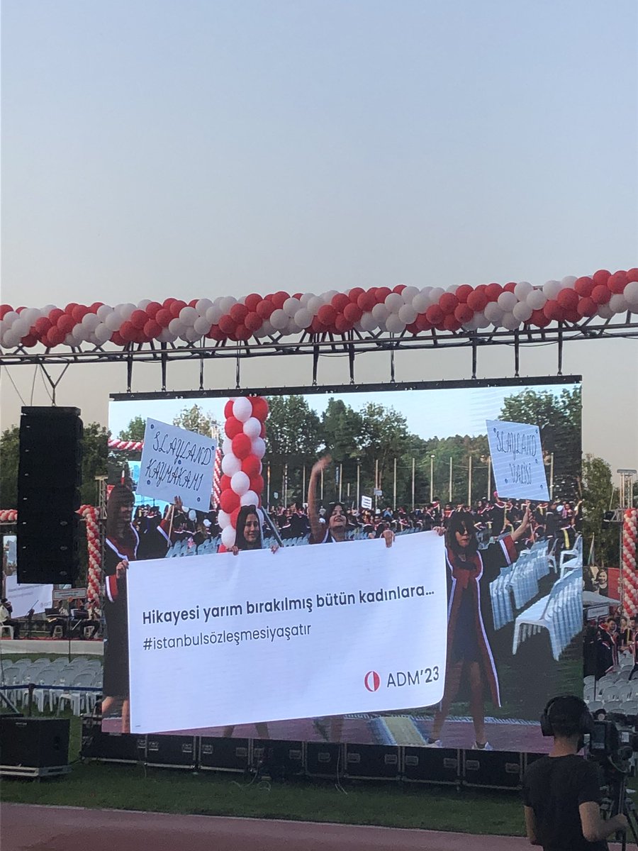 nazlıcan (@placebobileti) on Twitter photo 