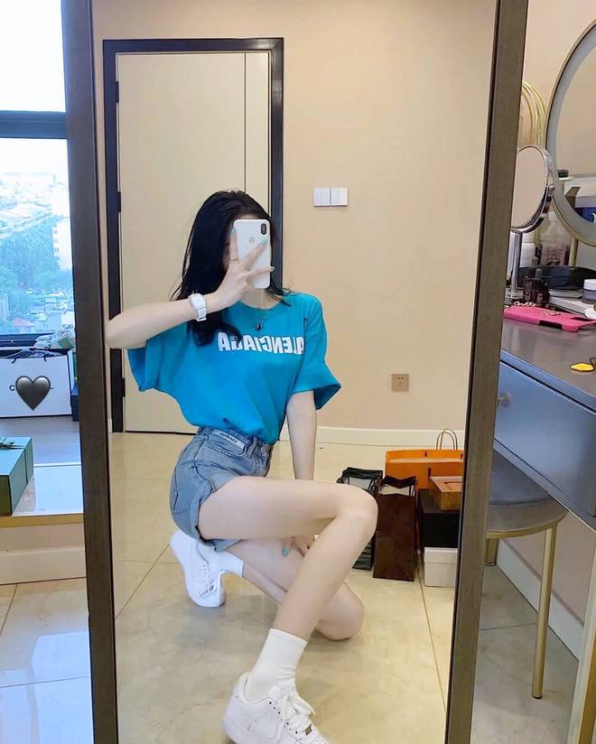 regiendrakece's tweet image. A relaxing peaceful evening at home is one of lifes greastest pleasures😍📷