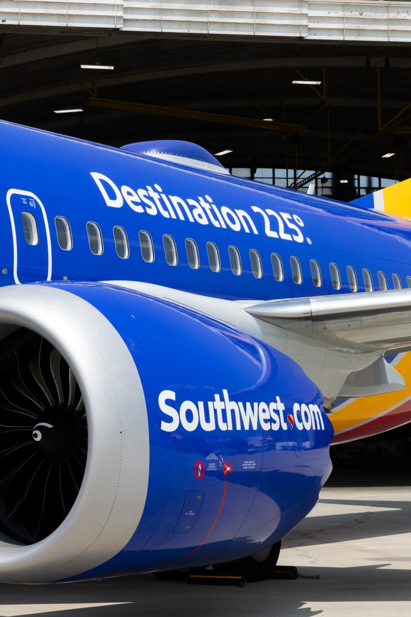 SouthwestAir's tweet photo. Ever wonder what a “new plane” smells like? Aviation enthusiasts attending EAA AirVenture in Oshkosh, Wis., found out this week. We took one of our newest Boeing 737 MAX8 aircraft to Oshkosh, and brought some special guests along for the ride. https://t.co/C8PIAVUmyt