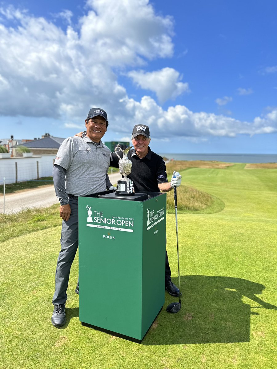 1st tee on ProAm day w <a href="/garyplayer/">GARY PLAYER</a> ! Tee it for score tmrw 240p local <a href="/euLegendsTour/">Legends Tour</a> Open Championship! <a href="/AMERINDRisk/">AMERIND</a> <a href="/UKGInc/">UKG</a> <a href="/NikeN7/">Nike N7</a> <a href="/Realty1NM/">Mike Taylor</a> @GPCacademy