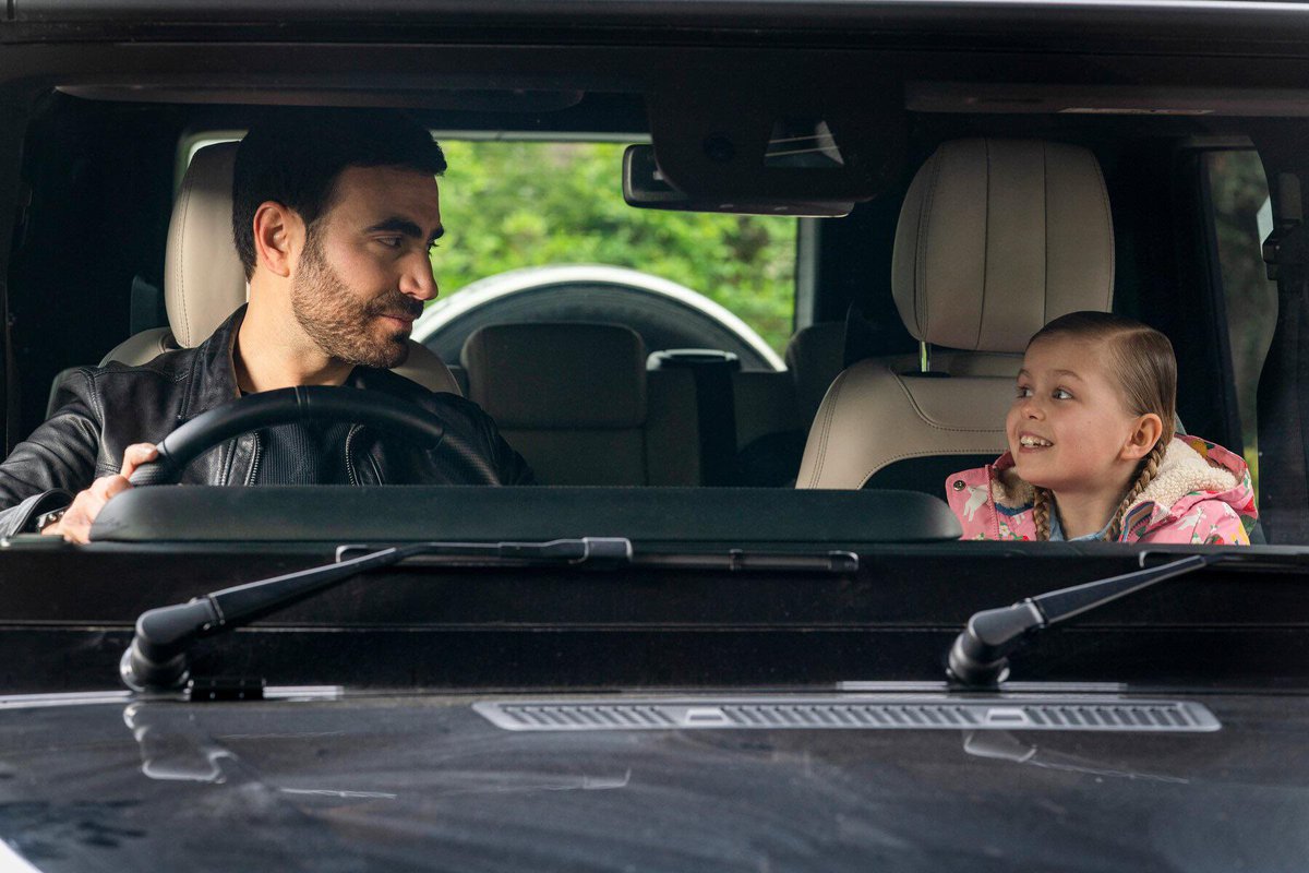 Day 47: ‘𝘞𝘩𝘦𝘳𝘦 𝘥𝘰𝘦𝘴 𝘽𝙚𝙧𝙣𝙖𝙧𝙙 𝘭𝘪𝘷𝘦?’ #TedLasso #RoyKent #AFCRichmond <a href="/brettgoldstein/">Brett Goldstein</a>