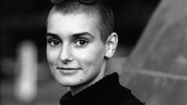 Gençliğimizden çok özel bir ses daha eksildi
Mekanı cennet olsun İnşAllah
Daha 56 yaşındaymış 
Şüheda Davit 💔💔
RIP Sinead/ Şüheda 
#SineadOConnor
#NothingCompares2U