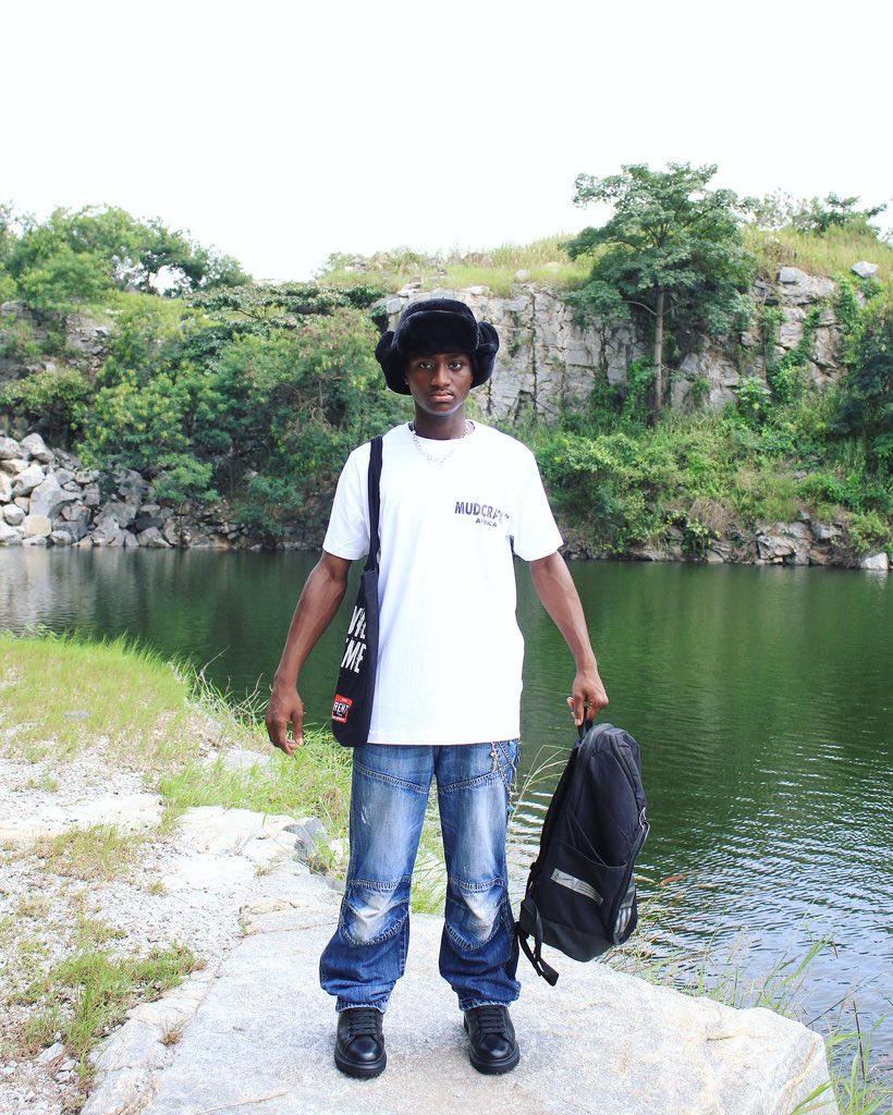 teddykyeipoku's tweet photo. “Across The Surface” 
T-Shirt Available ‼️@mudcracks_ https://t.co/ngOTHwvbla