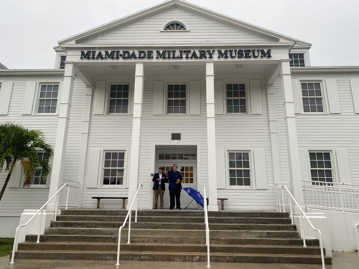 MaryBlancoMDCPS's tweet photo. Thank you to @MiamiMilitary for hosting us! This is a great museum in Miami-Dade County honoring the military history here in South Florida. Thank you to the team of veterans and educators who run this museum, for your service and for providing resources and education to students https://t.co/AXrmpALv8h