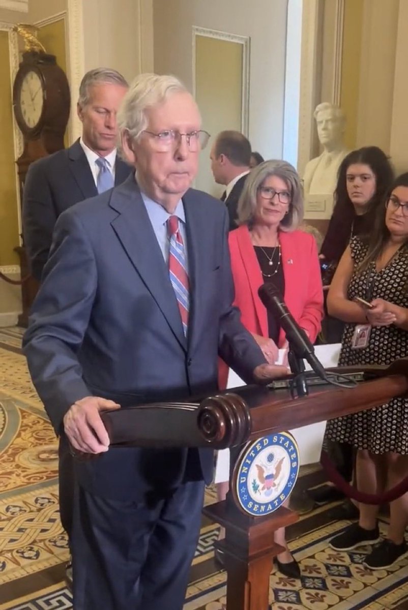 ZackBornstein's tweet image. is it a good thing or a bad thing that our government is being run by gently alive corpses