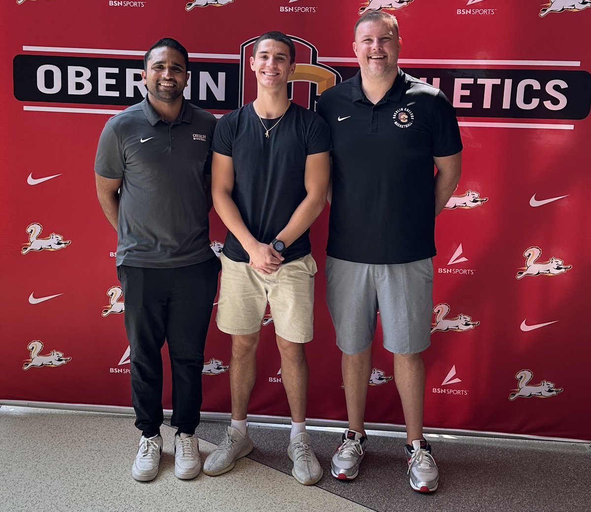 Grateful to visit with Coach Senthil and Coach Smith at Oberlin College. Thank you coaches for your time! 

<a href="/CoachSenthil/">Shiva Senthil</a> <a href="/NateDSmith1/">Nate Smith</a> <a href="/oberlincollege/">Oberlin College</a> <a href="/Yeo_Athletics/">Oberlin Athletics</a> 
<a href="/STA_Boysbball/">Aquinas Basketball</a> 
<a href="/FloridaProHoops/">Florida Pro Basketball</a> 
<a href="/AquinasRaiders/">AquinasAthletics</a>