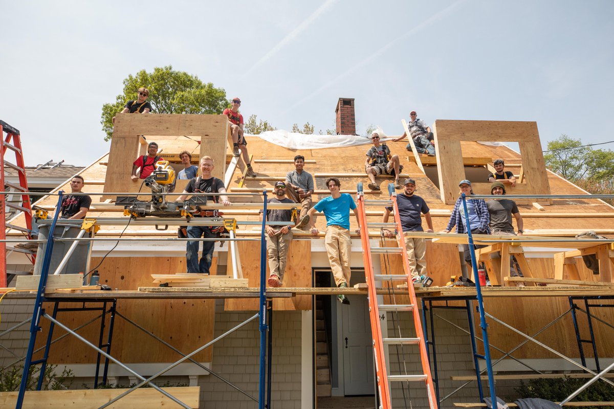 NBSSboston's tweet photo. #studentworkwednesday The #Carpentry program's spring offsite project was a home renovation in Abington, MA. The major project offered lots for students to learn, including interior/exterior work & a timber frame structure behind the garage.
Learn more: https://t.co/cKfijiHVa6 https://t.co/68TFKaQ7Zj