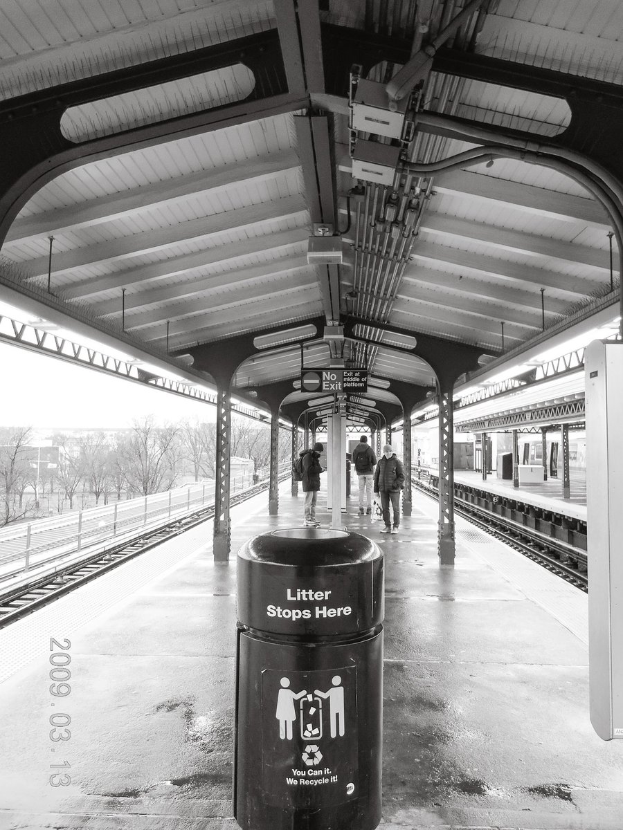 RyanjLeone's tweet photo. Moody Monday Mornings in March.#photograph #photograghy #nycphotography https://t.co/cOXRhWtXaP