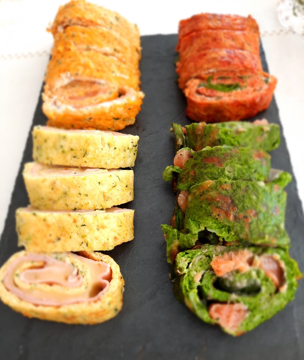 SabeCocina's tweet photo. Rollitos con masa de espinacas, calabacín, remolacha y zanahoria.
Rellenas de queso crema con salmón, jamón York o espinacas.
😋😋
#entrante #comida #Recetas https://t.co/X5tn6jA3sO