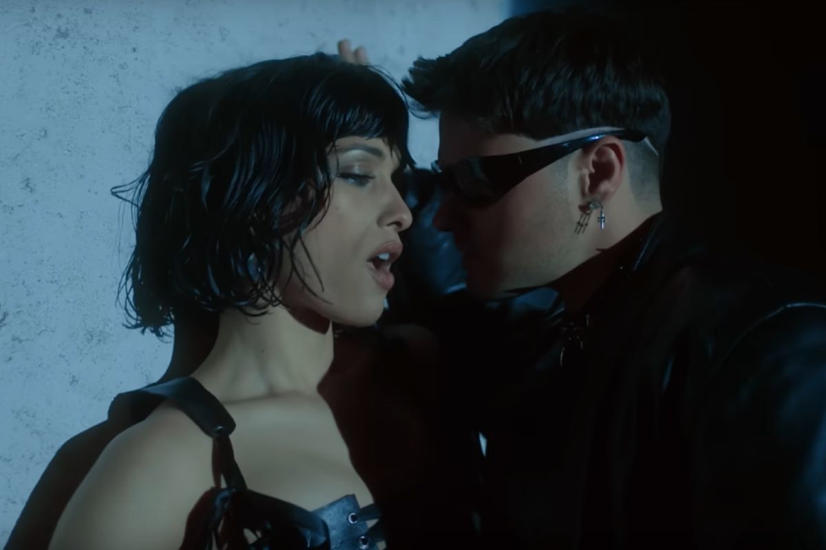 Formula_Music's tweet photo. ¡DIFÍCIL! 😱
¿Con cuál de estos nuevos temazos te quedas?
🔃 #Clavaito de Chanel ft. Abraham Mateo 
❤️ #Nochentera de Vicco ft. Lali Espósito https://t.co/I4LwdbsULb