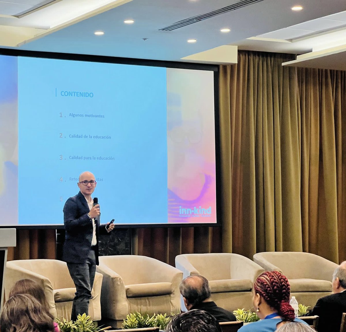 CamiloAMorales's tweet photo. Un gusto haber estado en @innkindPanama, donde pude compartir con amigos y colegas sobre retos, perspectivas y buenas prácticas en educación superior, planeación y calidad educativa #educaciónsuperior #futuros 🇵🇦 https://t.co/0FCR88MiTN