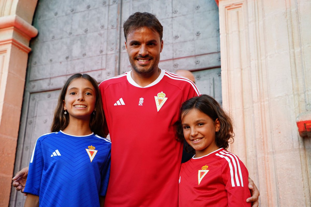 🦁👨‍👩‍👧‍👦  𝑫𝒆 𝒑𝒂𝒅𝒓𝒆𝒔 𝒂 𝒉𝒊𝒋𝒂𝒔...