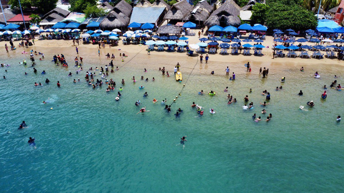 EvelynSalgadoP's tweet image. Al pueblo guerrerense nos caracteriza la hospitalidad con la que recibimos y atendemos a nuestros visitantes. Por ello instruí a @Sectur_Guerrero trabajar arduamente durante este #Verano2023, realizando recorridos de acercamiento con prestadores de servicios turísticos del